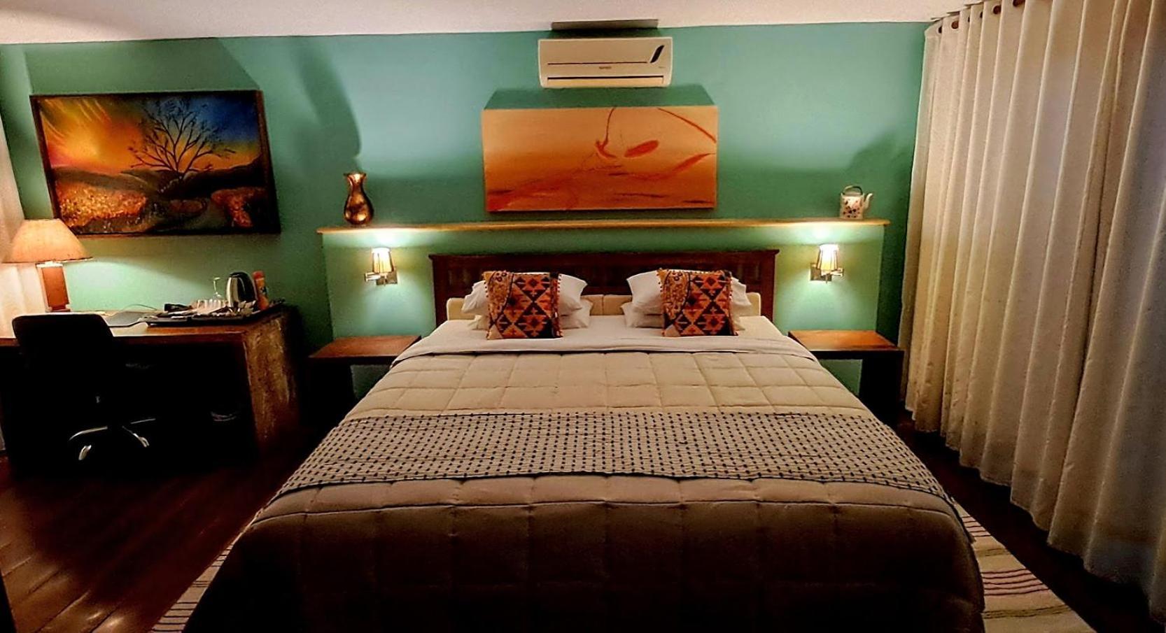 King Room Sofa Bed